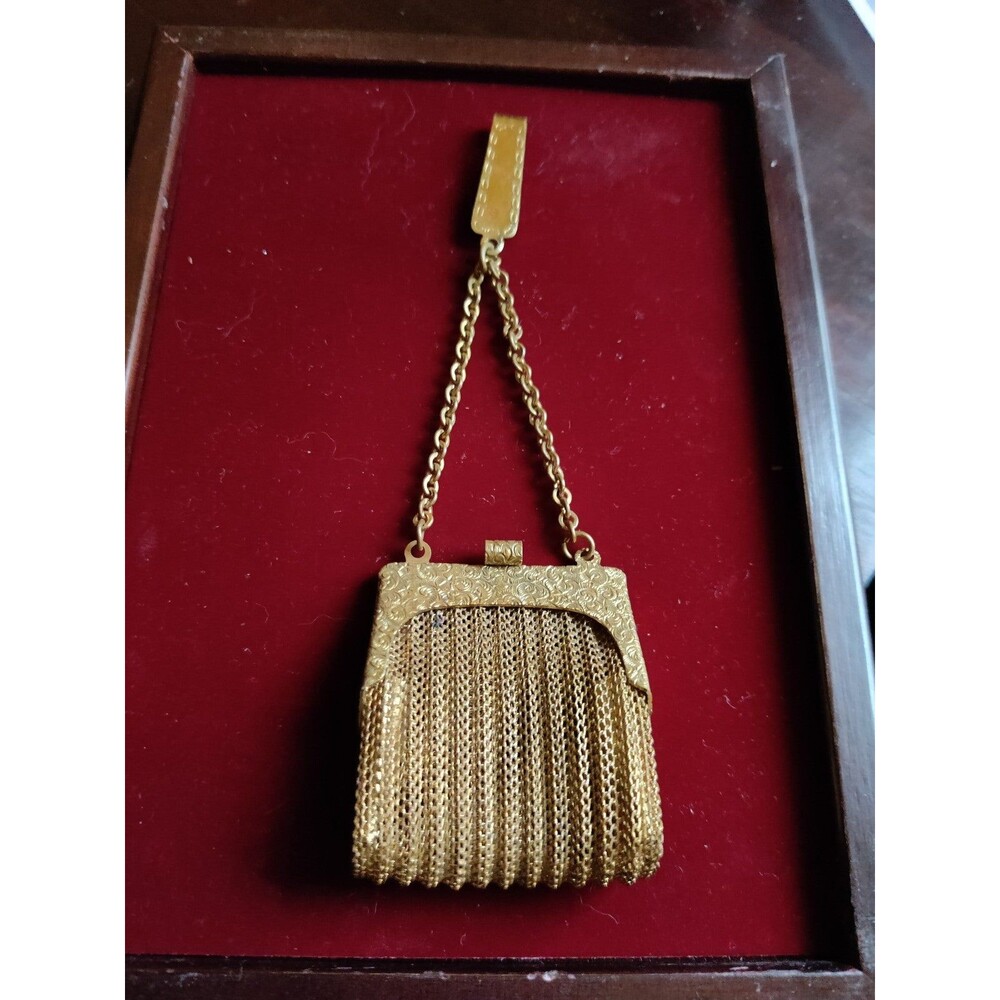 Vintage art deco chain purse pendent